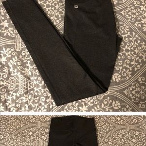 Gym shark leggings fabletics leggings